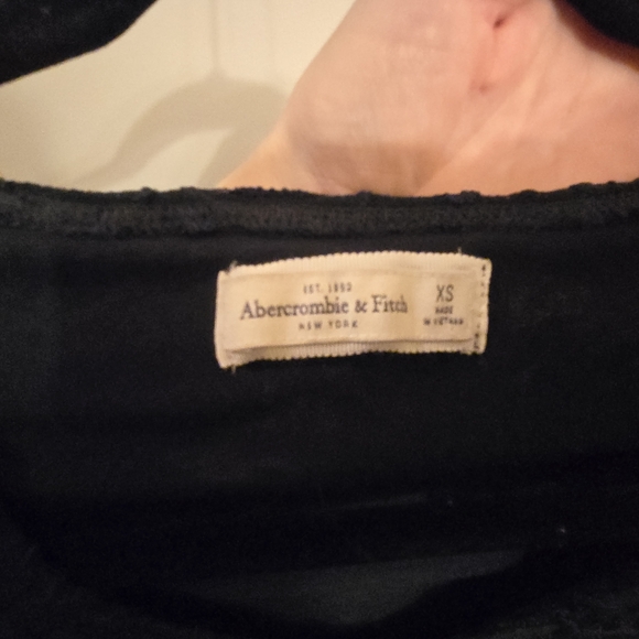 Abercrombie and Fitch Lace top - Picture 3 of 3